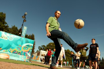 Санкт-Петербург: Для болельщиков - серебряное ожерелье