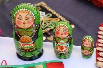 Адаптироваться в городе. «Под крылом Петербурга» уже 10 лет помогает иностранцам