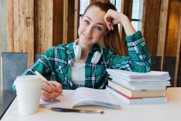 Сантк-Петербург: Активность со школьной скамьи