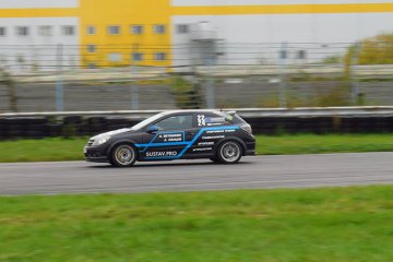 Санкт-Петербург: Все дороги принадлежат им