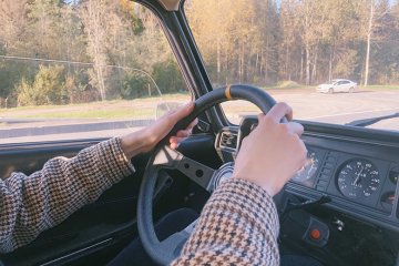 Санкт-Петербург: На «Жигулях» по свету