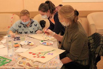 Санкт-Петербург: «Мы рисуем всей семьей» Санкт-Петербург: «Мы рисуем всей семьей»