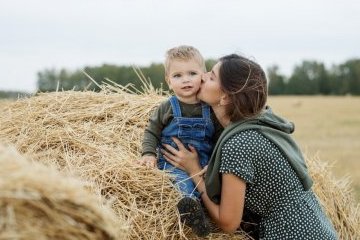 Россия: Мама - первое слово в нашей судьбе