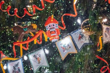 Санкт-Петербург: Зимнее сияние города на Неве